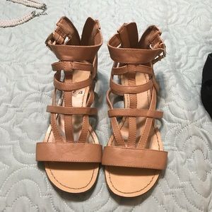 Tan women sandals